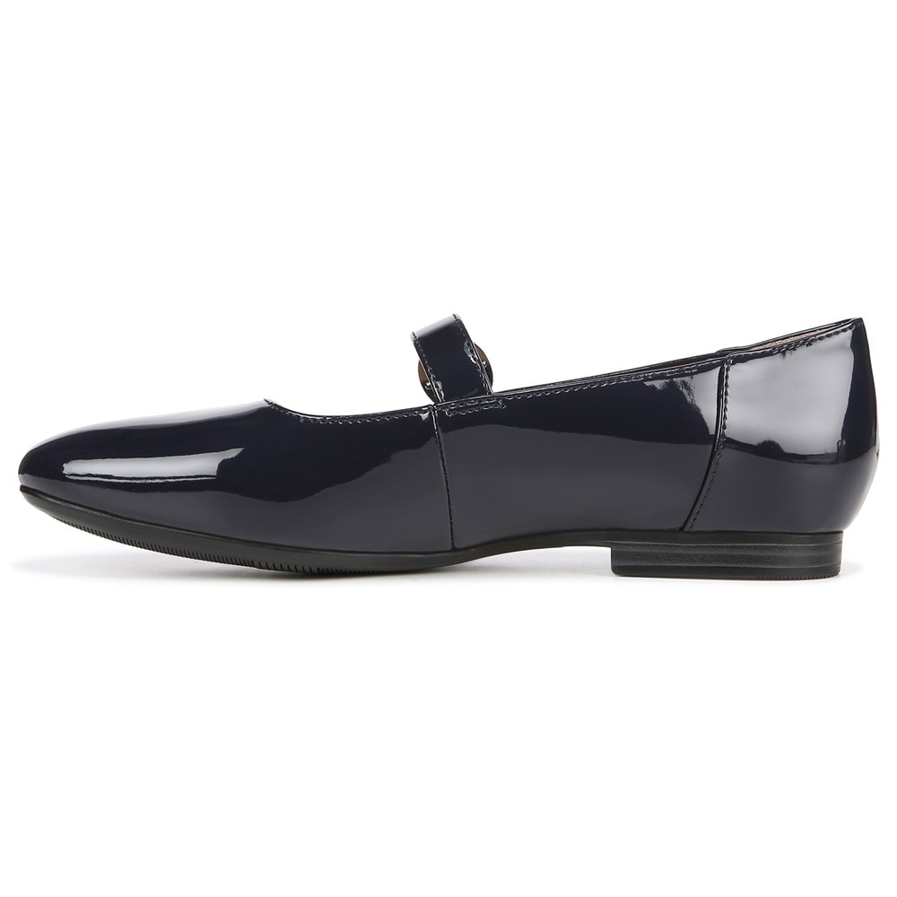 Naturalizer Women's Kelly Medium/Wide Mary Jane Flat | Famous Footwear