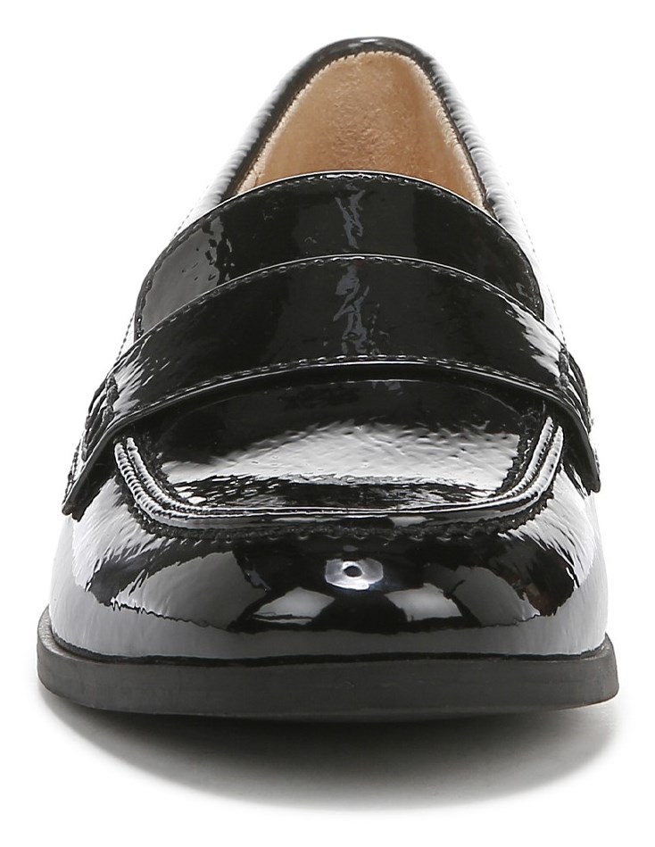 Naturalizer black loafers on sale