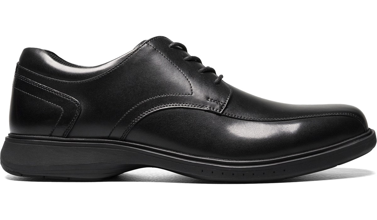 Nunn Bush Men's Kore Pro Medium/Wide Bicycle Toe Oxford | Famous Footwear