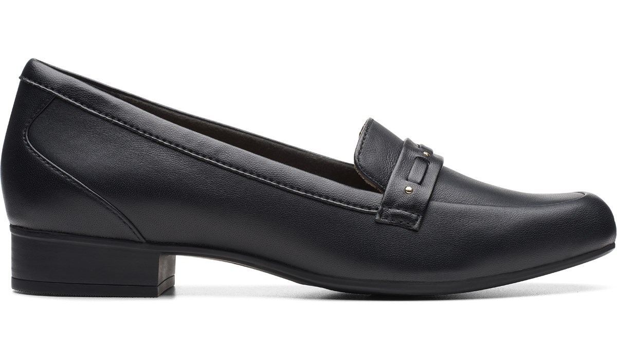 Clarks Women's Juliet Bay Narrow/Medium/Wide Loafer | Famous Footwear