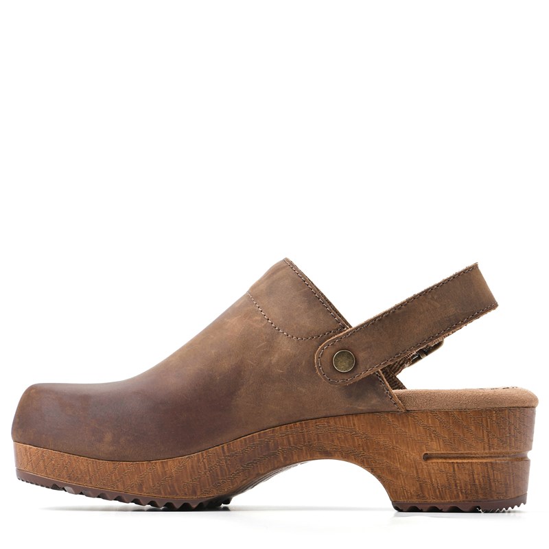 Famous footwear best sale clogs and mules