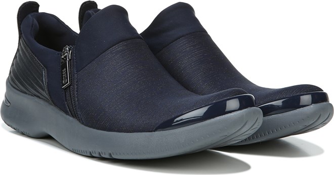 bzees axis slip on sneaker boot