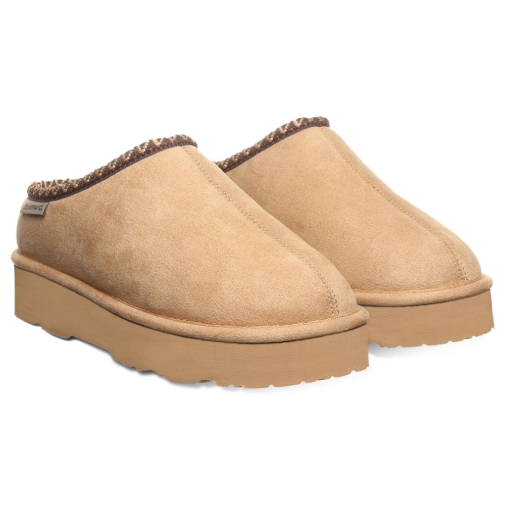 Famous footwear bearpaw best sale