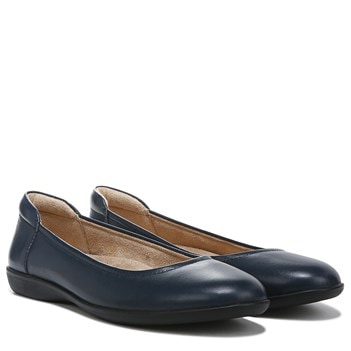 naturalizer navy flats