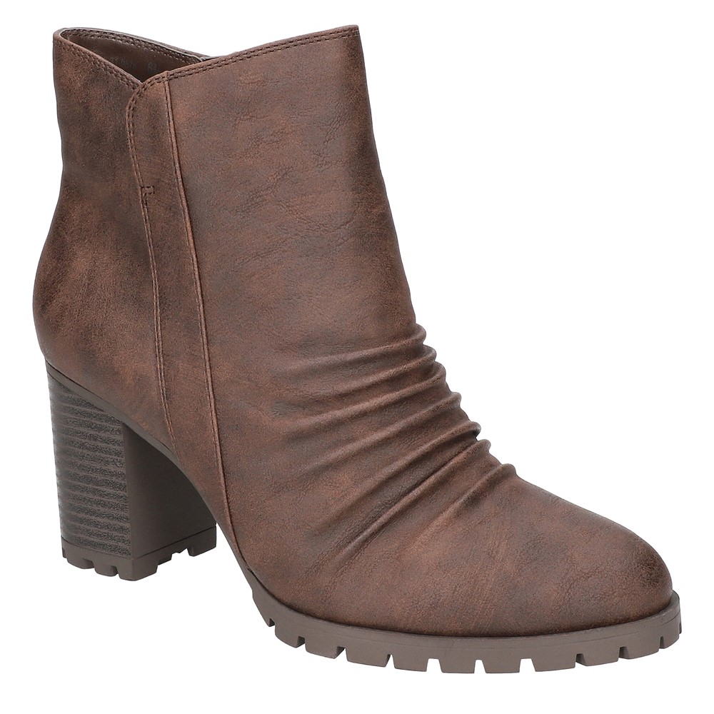 Easy street hot sale boots