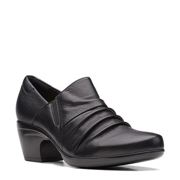 Clarks Women's Emily Cove Comfort Pump | Famous Footwear