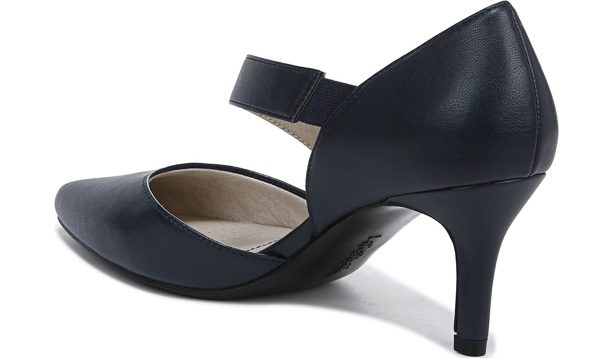 LifeStride Women's Suki Medium/Wide Pump | Famous Footwear