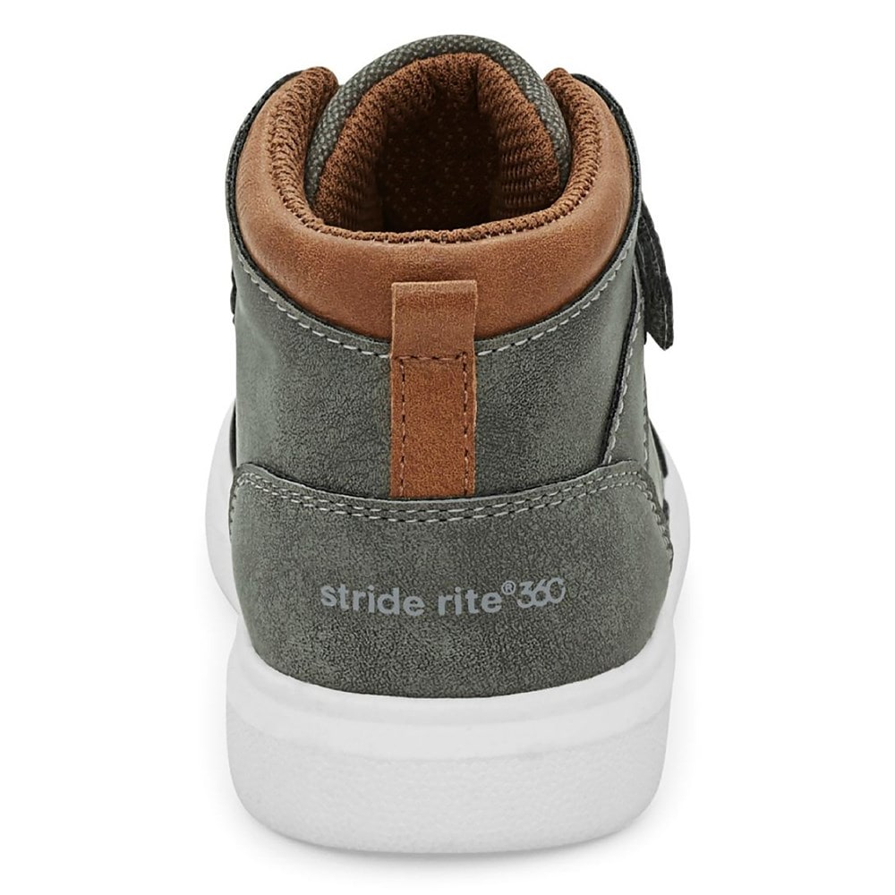 Famous footwear hot sale stride rite