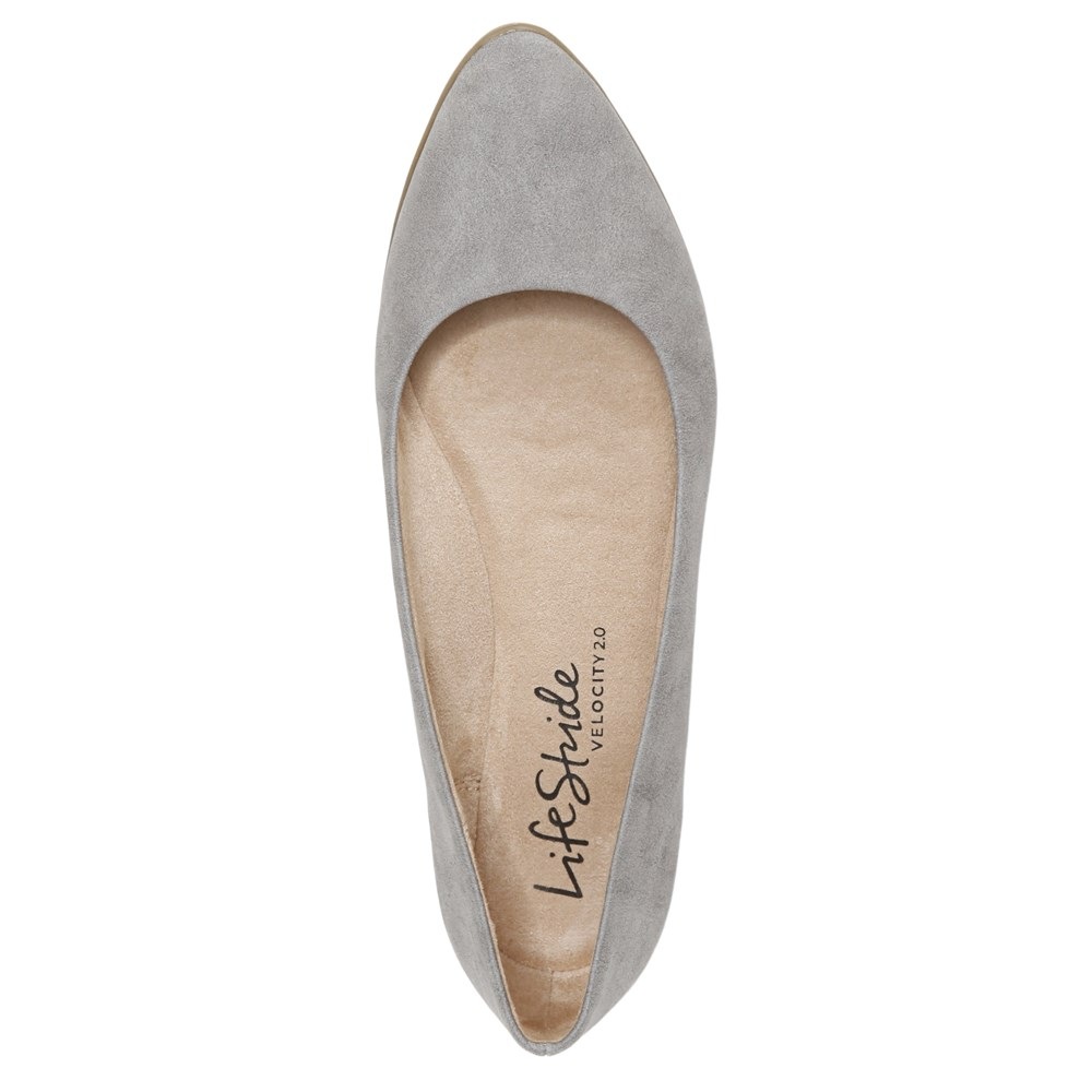 Life stride hot sale velocity flats