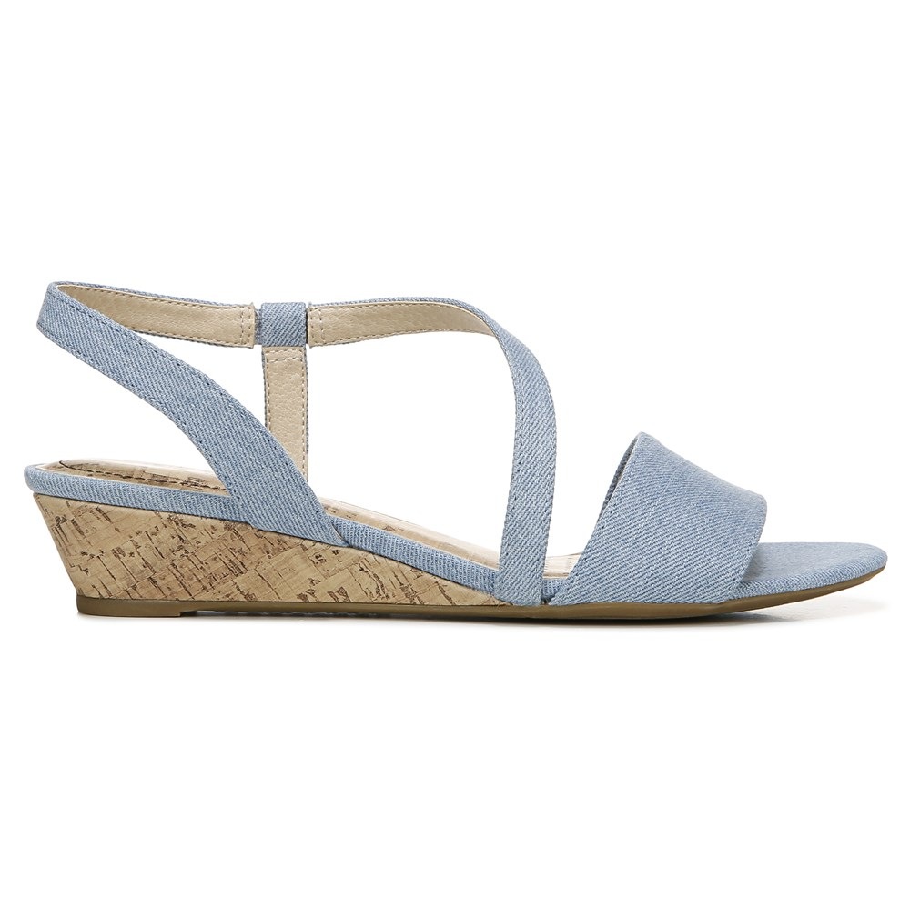 LifeStride Women's Yasmine Medium/Wide Wedge Sandal | Famous Footwear