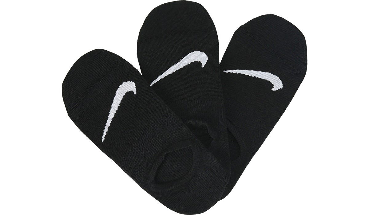 Nike Women's 3 Pack Everyday Plus Lightweight Footie Socks | Famous Footwear