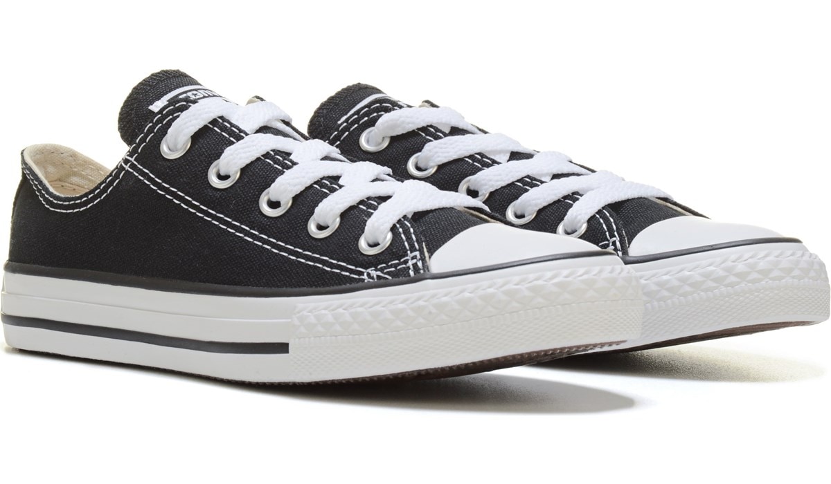 converse low black and white