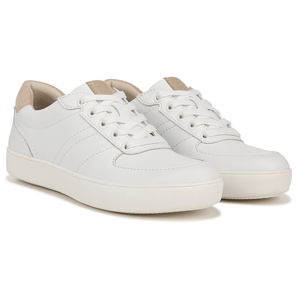 Famous footwear clearance womens tennis shoes