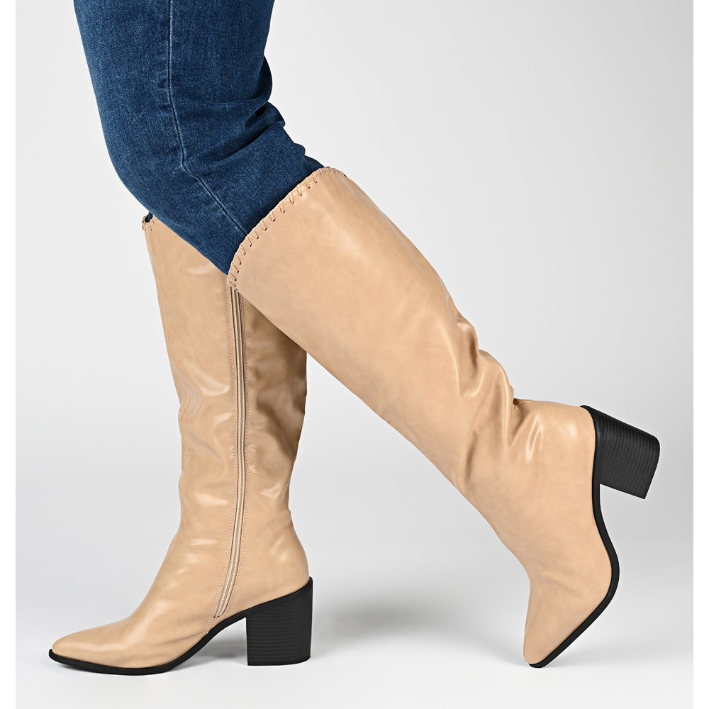 Daria block hot sale heel bootie