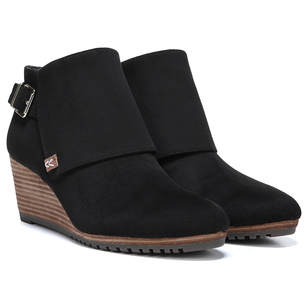 Famous footwear sale booties