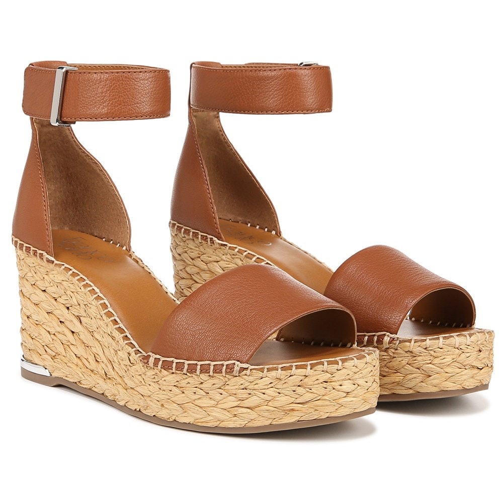 Franco sarto hot sale clemens wedge