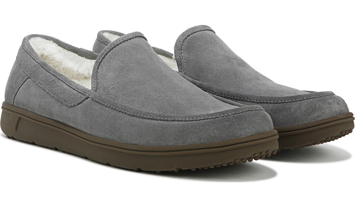 Vionic Men's Gustavo Slipper | Famous Footwear