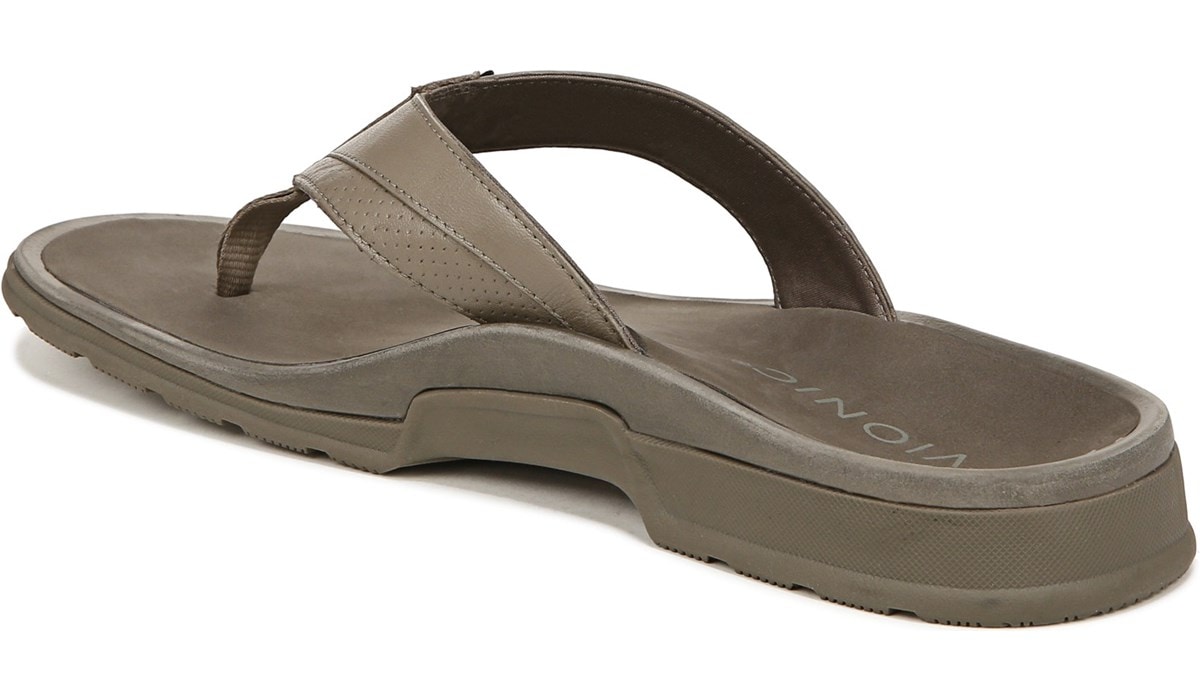 Famous footwear outlet mens flip flops