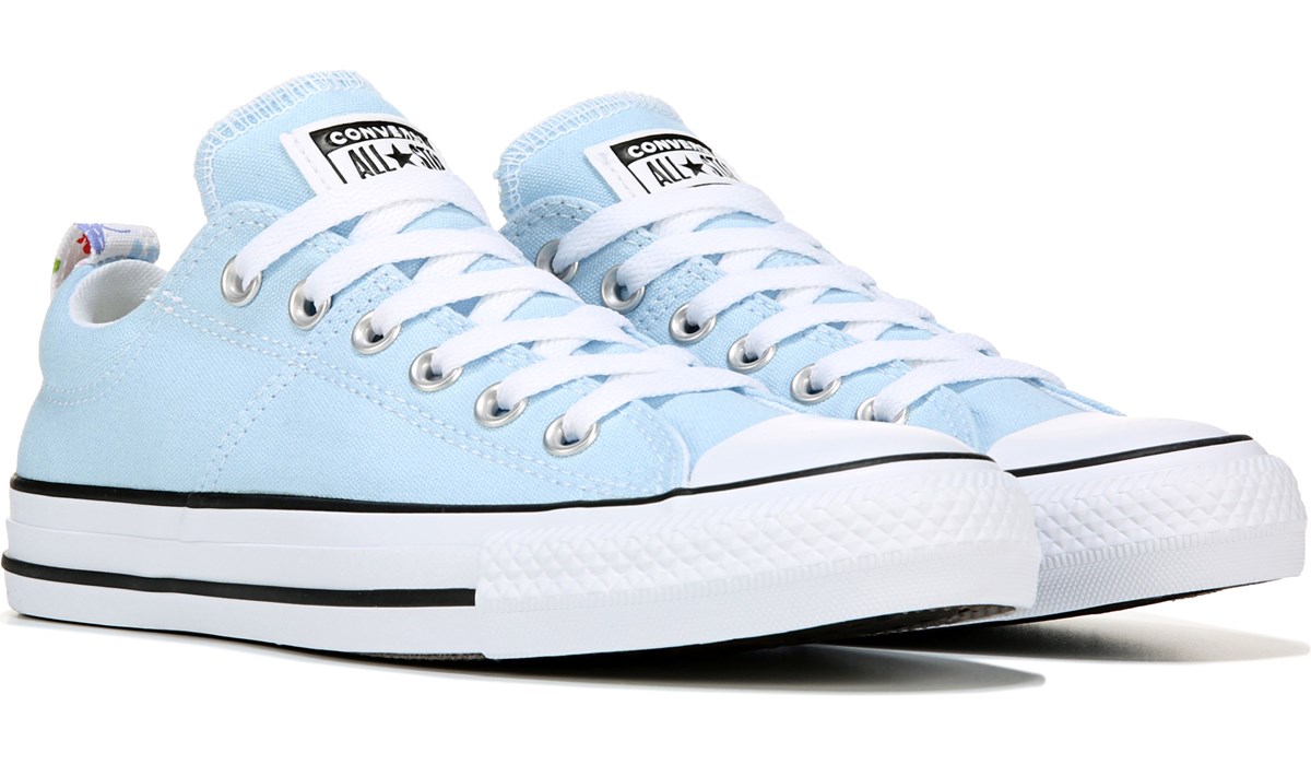 Shops famous footwear converse womens