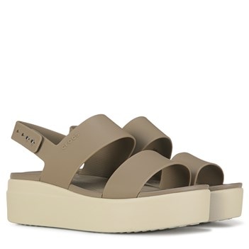 Crocs Women's Brooklyn Platform Sandal | Famous Footwear