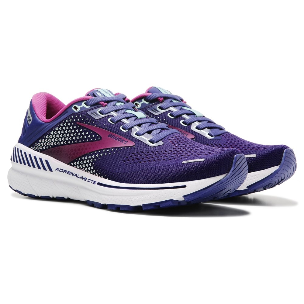 Purple Womens Transmit 3 Running Shoe, Brooks
