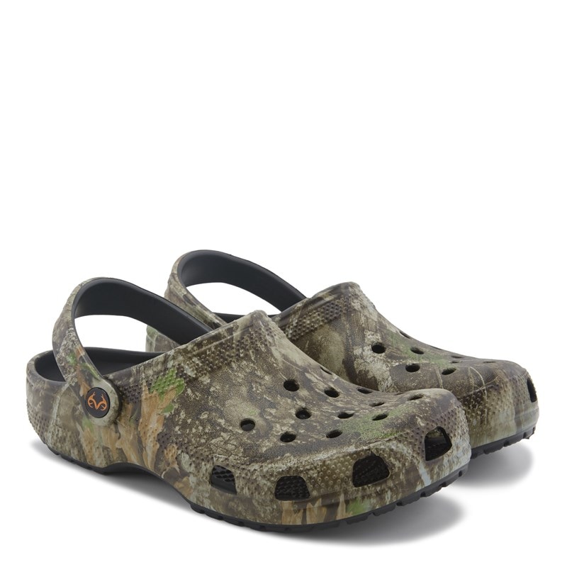 Crocs Graphic Classic Clog Shoes (Realtree Camo) - Size 9.0 M