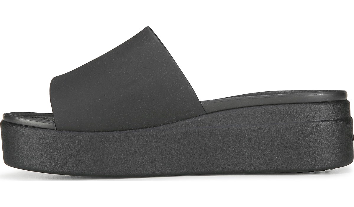 Crocs Women's Brooklyn Platform Slide Sandal | Famous Footwear