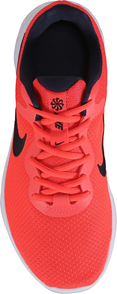 Famous footwear hotsell nike revolution