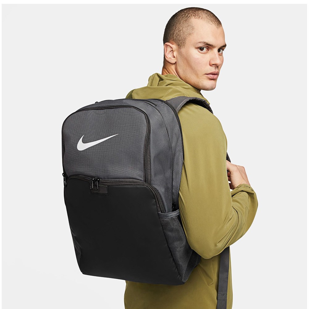 Nike Brasilia 9.5 Extra Large Backpack | Famous Footwear