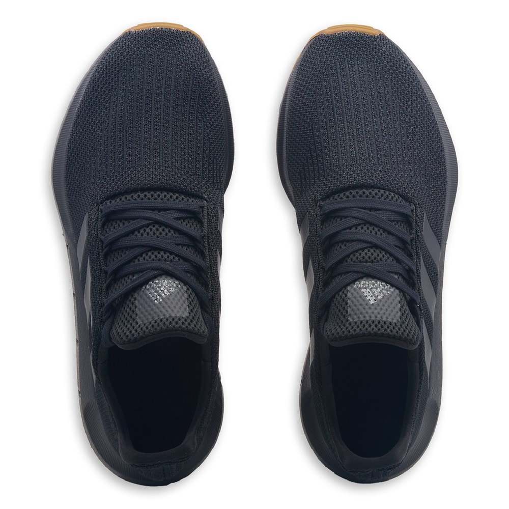 Adidas swift run mens all black best sale