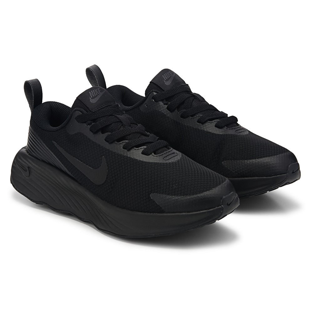 Nike women's walking sneakers deals