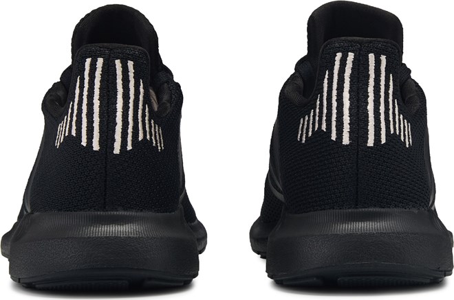 Adidas swift run women black best sale