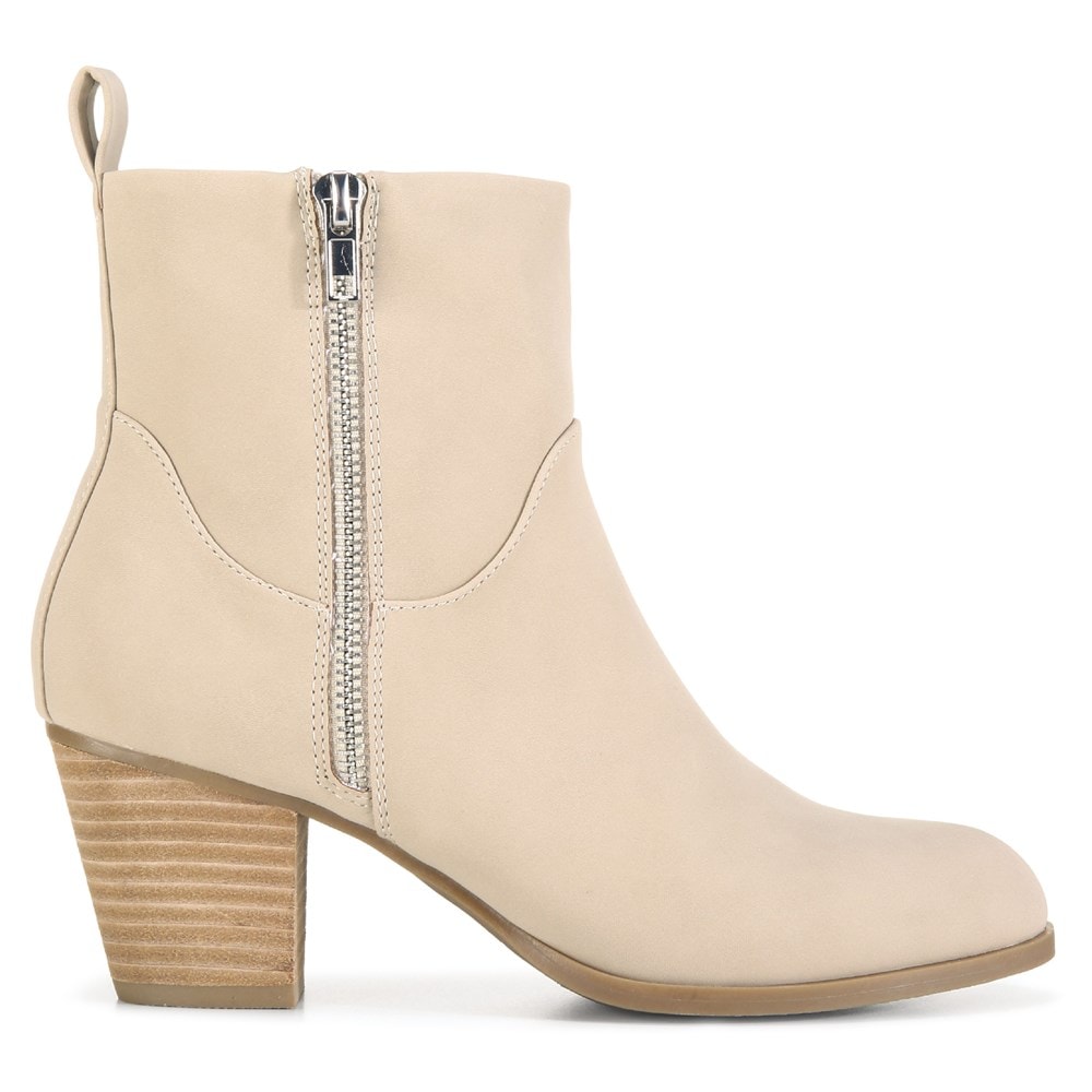 Dolce vita hot sale kazmin bootie