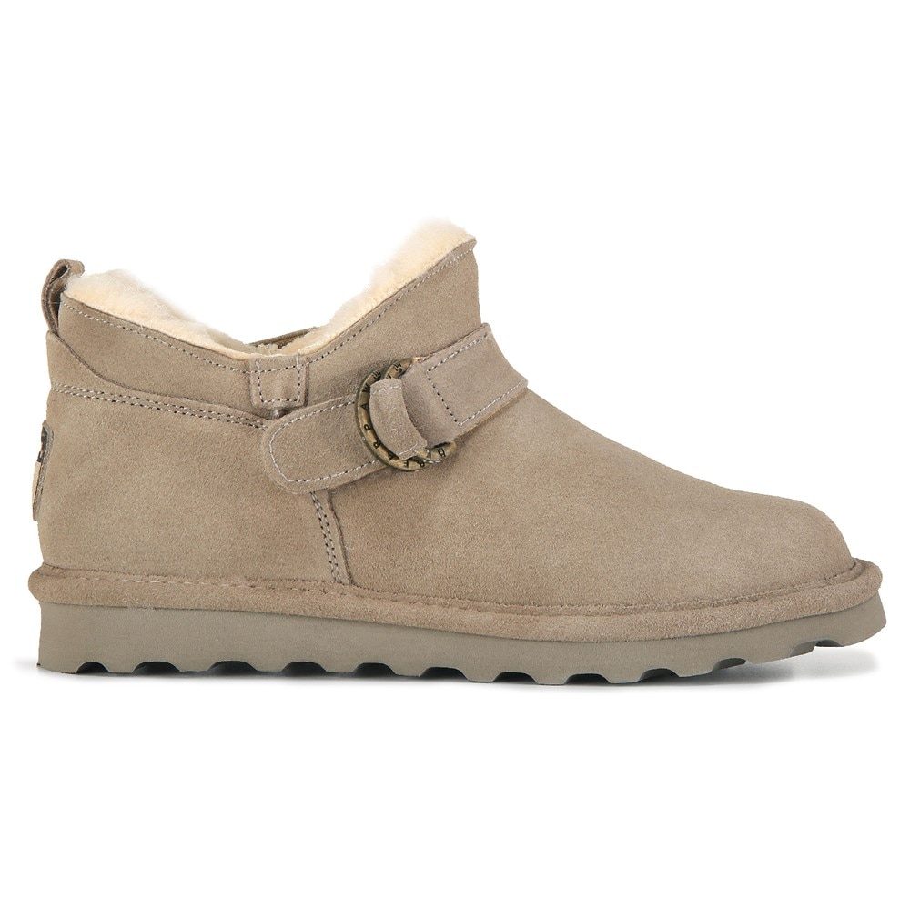 Bearpaw boots best sale with buckles