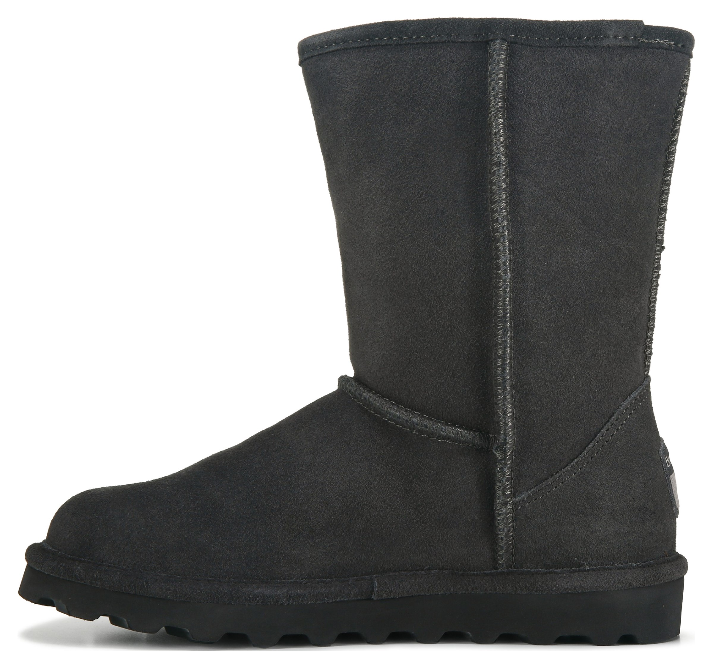 Elle deals short bearpaw