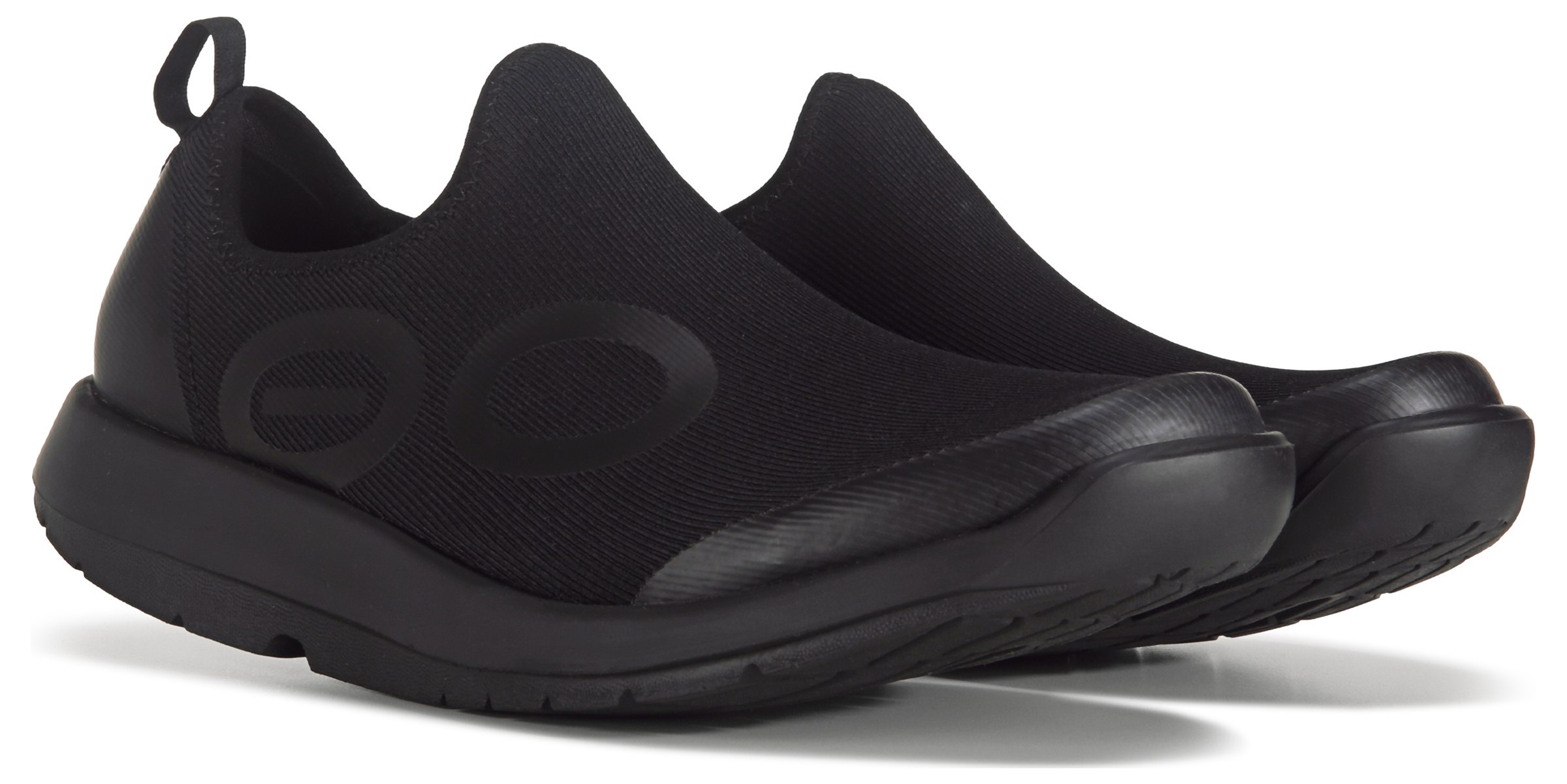 OOFOS Men s OOMG Sport Slip On Famous Footwear