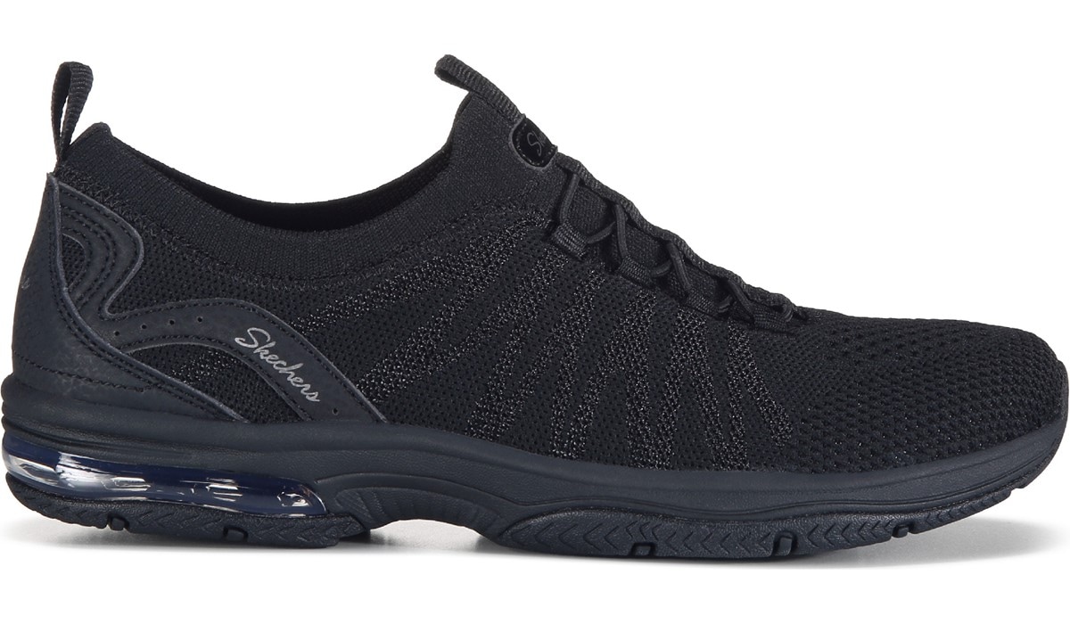 Famous footwear store skechers sneakers