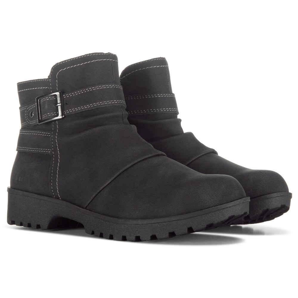 Black ankle sales boots famous footwear