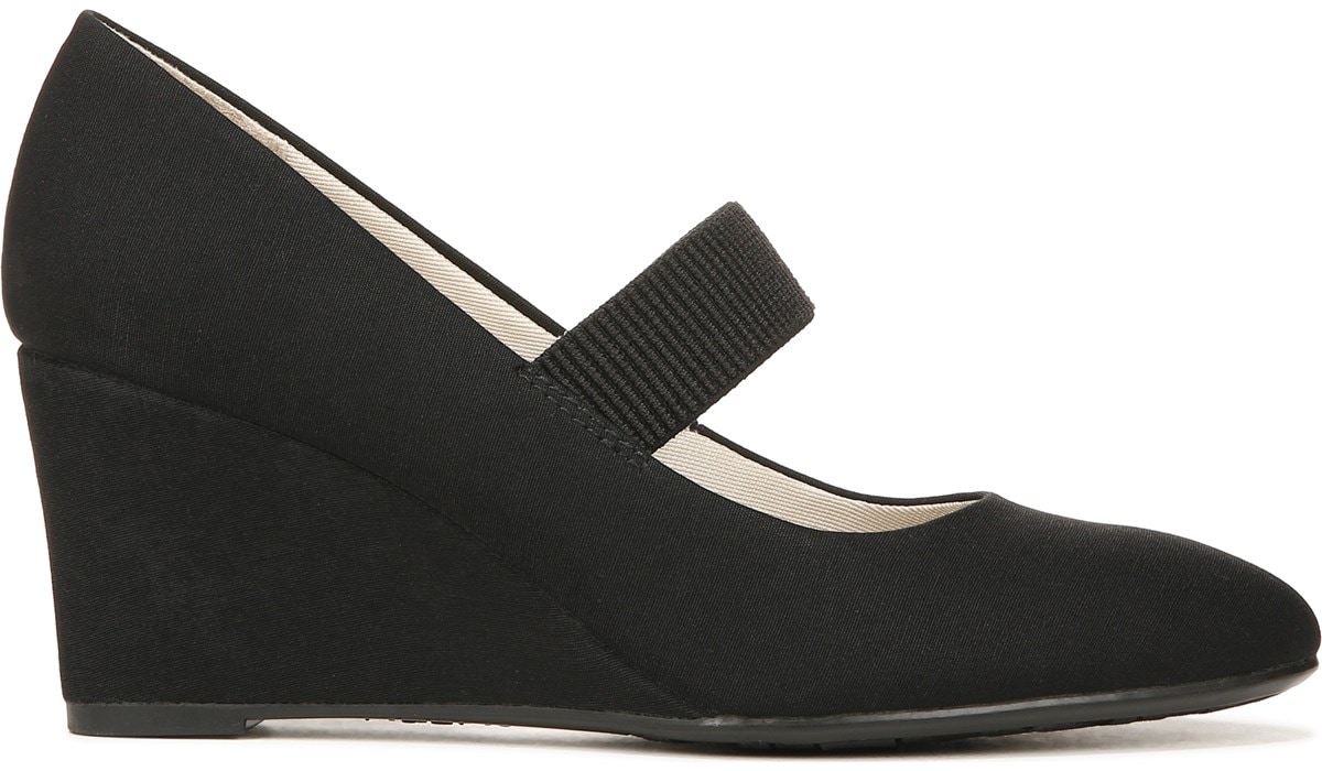 LifeStride Women's Gio Medium/Wide Wedge Mary Jane | Famous