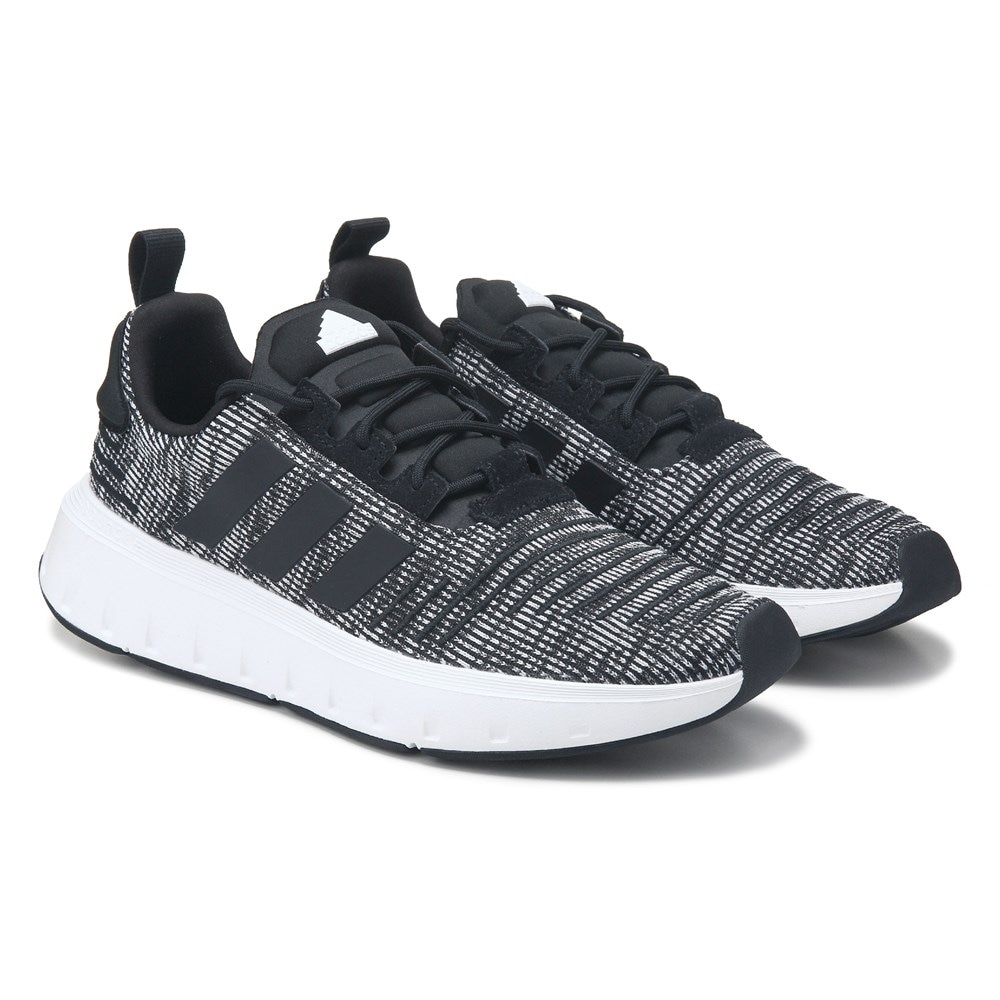 Adidas swift run sneaker black and white online