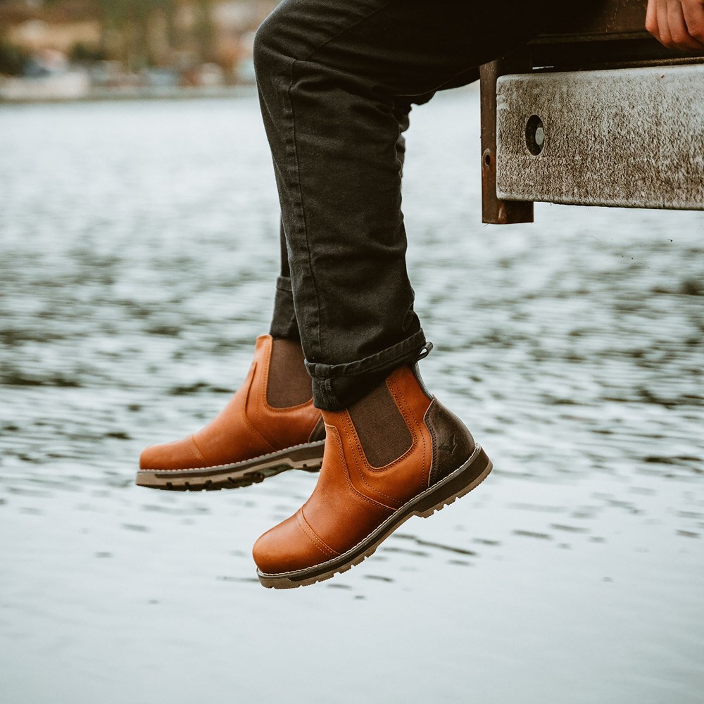 Cap toe chelsea boot online