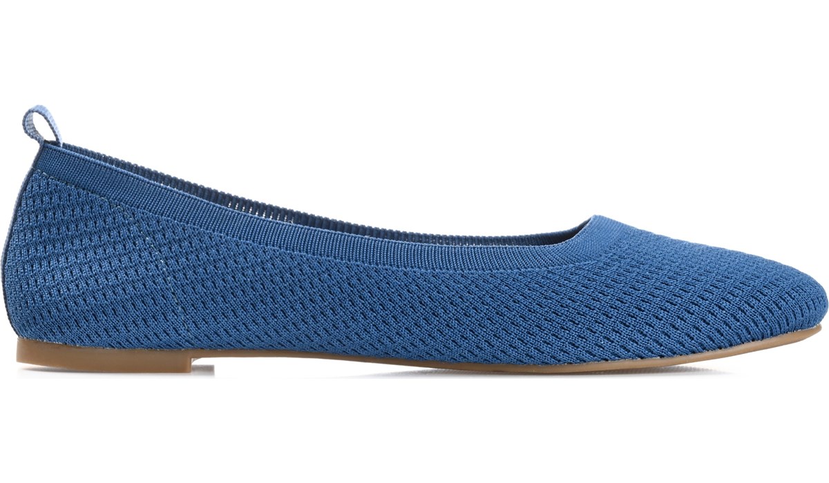 Journee Collection Women's Maryann Flat | Famous Footwear