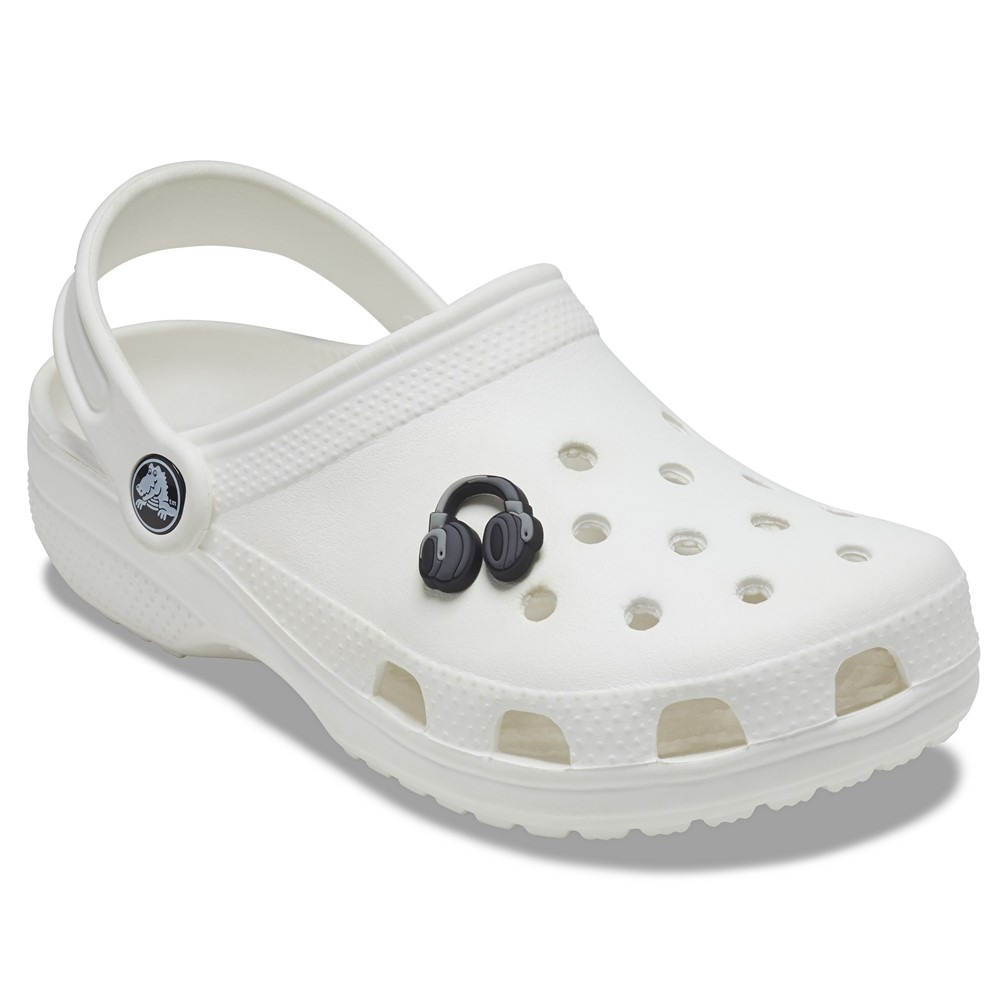 croc jibbitz famous footwear