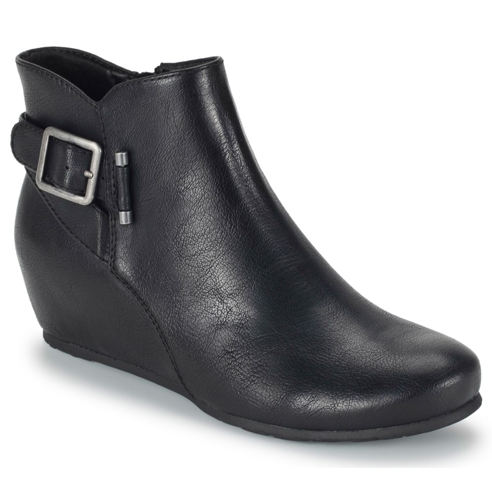 Famous footwear hotsell wedge booties