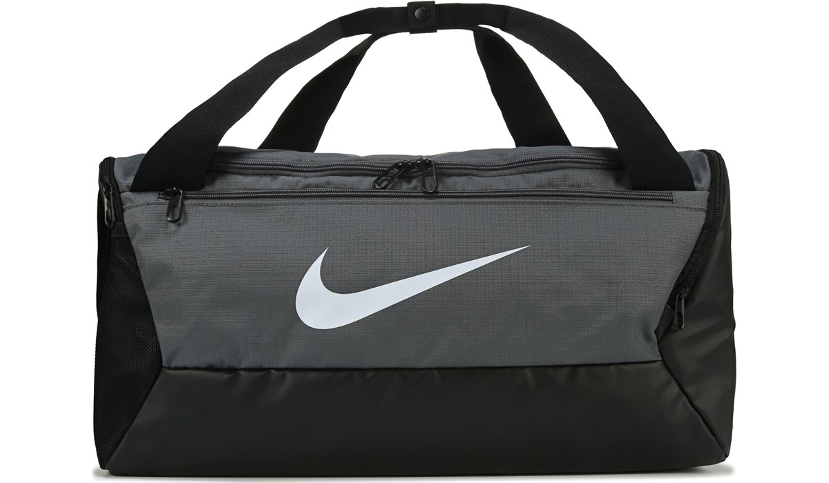 Nike Brasilia 9.5 Small Duffel Bag | Famous Footwear