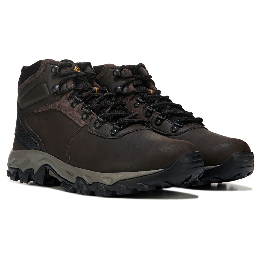 Columbia Men's Newton Ridge Medium/Wide Waterproof Hiking Boot