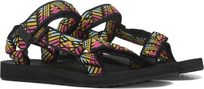 Famous footwear best sale teva sandals