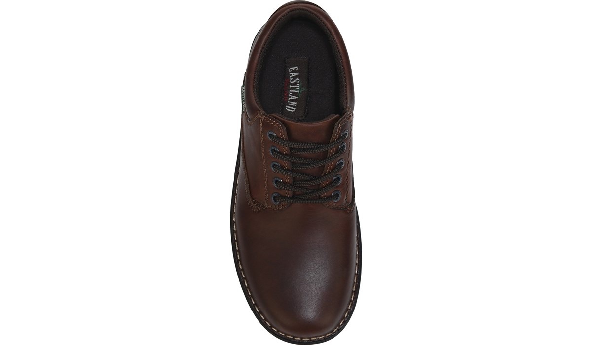 Eastland Men's Plainview Medium/Wide Oxford | Famous Footwear