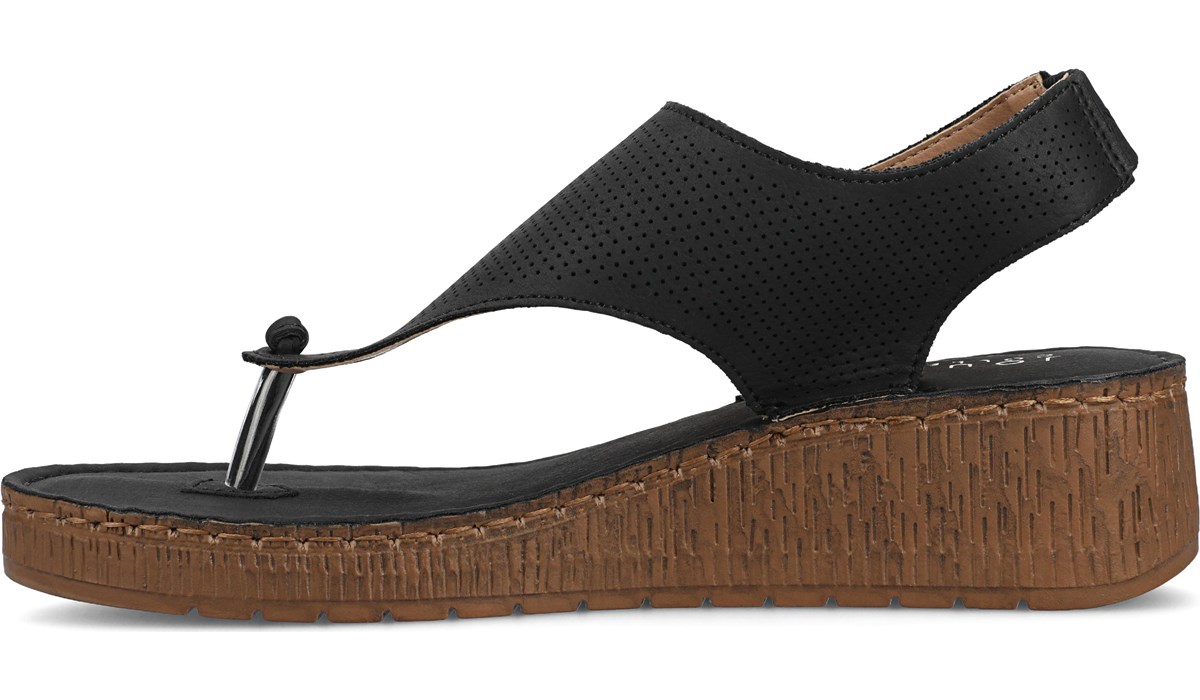 Journee Collection Women's Mckell Wedge Sandal | Famous Footwear