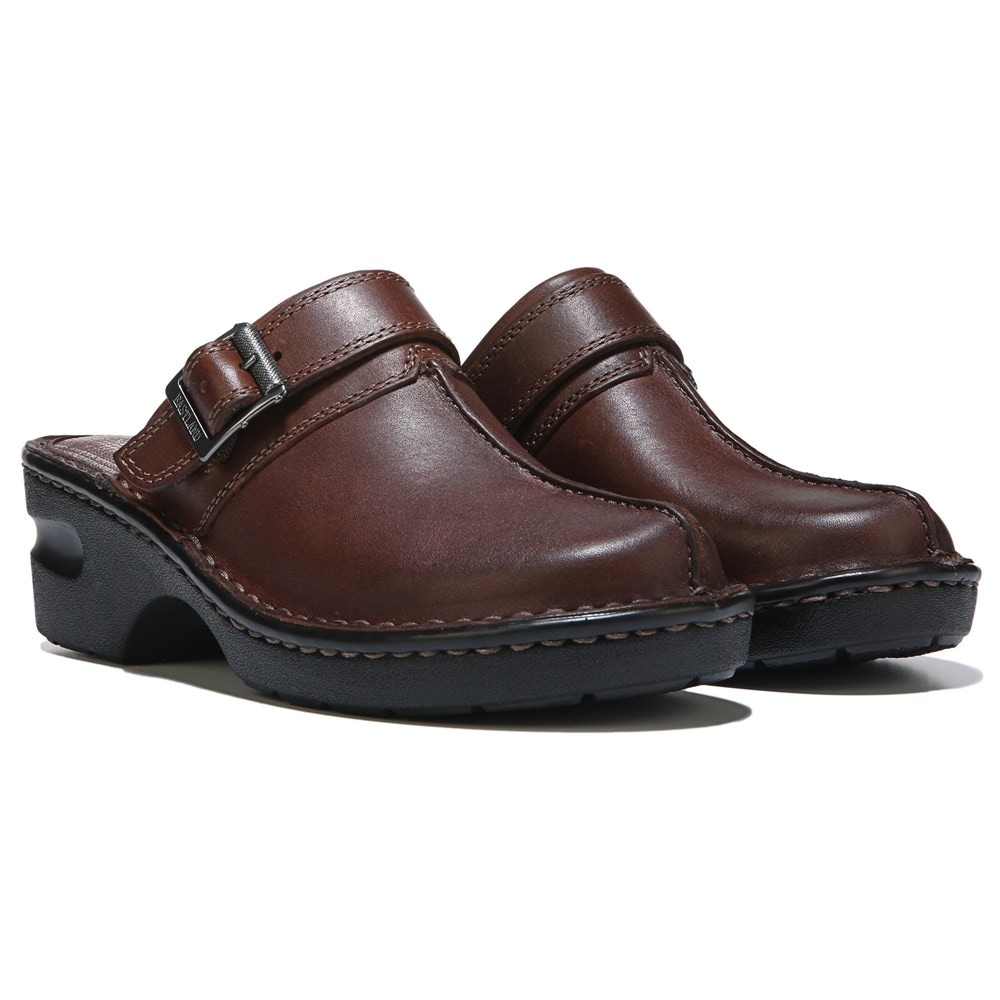 Eastland mae hot sale clog